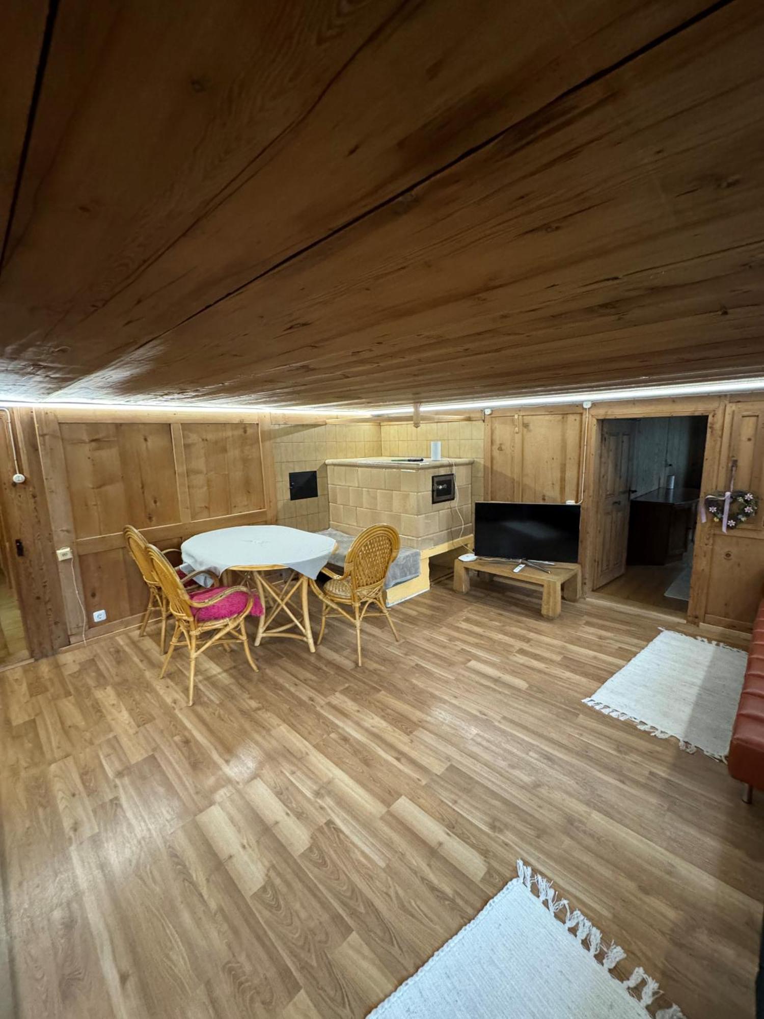 Freundliche 2-Zimmer-Erdgeschosswohnung Mit Garten In Seeberg Sonntag Eksteriør billede